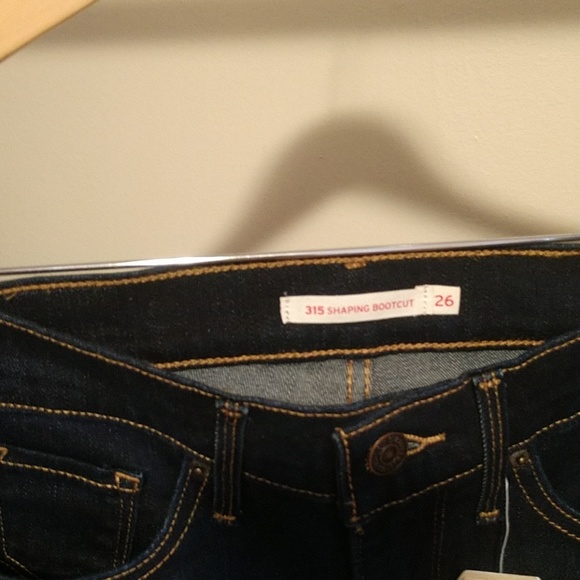 🎈Last Pair Levi Jeans Bootcut Style. NWT! - Picture 6 of 8
